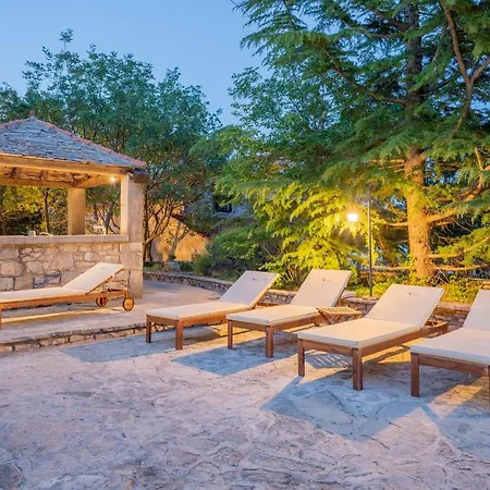 Hotell Nono Ban Boutique Hotel & Villas Gornji Humac