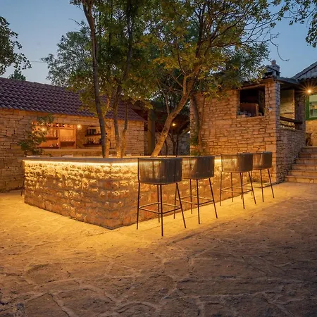 Nono Ban Boutique Hotel & Villas 4* Gornji Humac