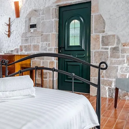 Nono Ban Boutique Hotel & Villas 4*