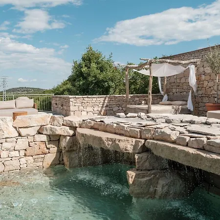 Nono Ban Boutique Hotel & Villas 4* Gornji Humac