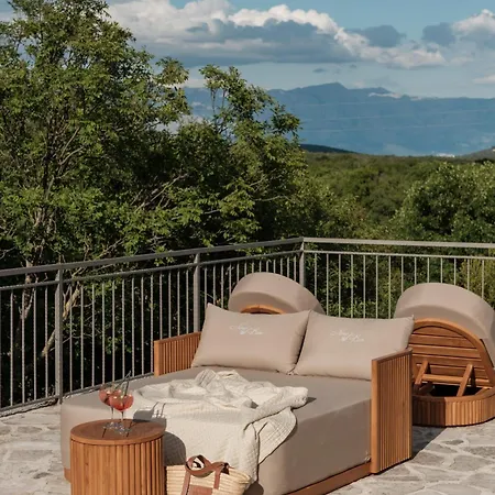 Hotell Nono Ban Boutique Hotel & Villas 4*