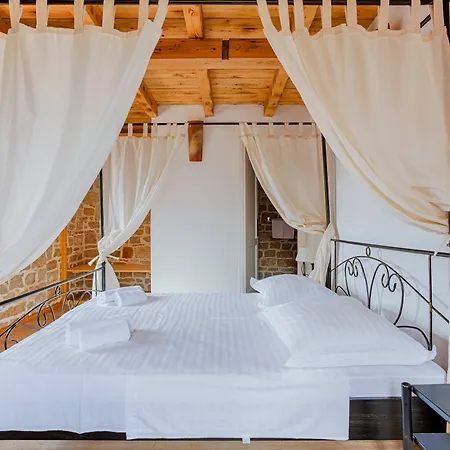 Nono Ban Boutique Hotel & Villas 4*