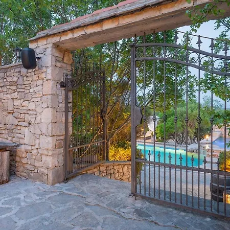 Hotel Nono Ban Hotel & Villa Gornji Humac